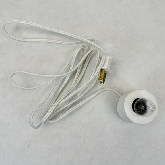 Vtg Accents Unlimited Santas Express Light-Up Christmas Train Figurine Set Bears - Picture 9 of 16